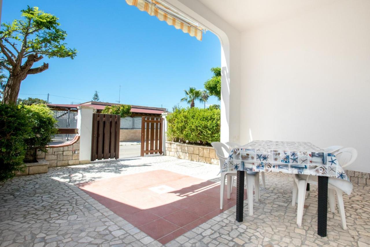 Villa Bahia Torre Lapillo Esterno foto